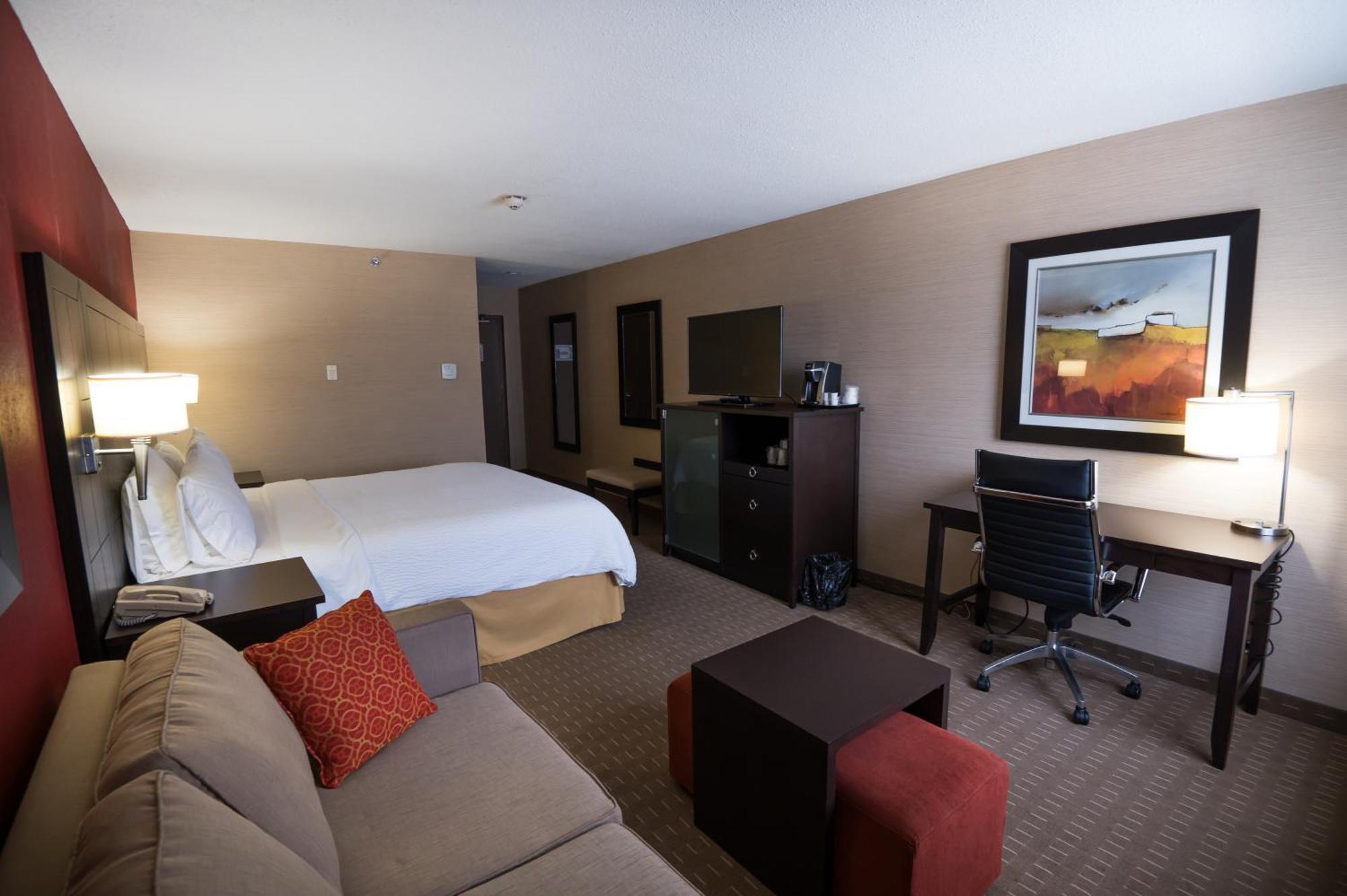 Holiday Inn Express Hotel & Suites Chatham South By Ihg Esterno foto