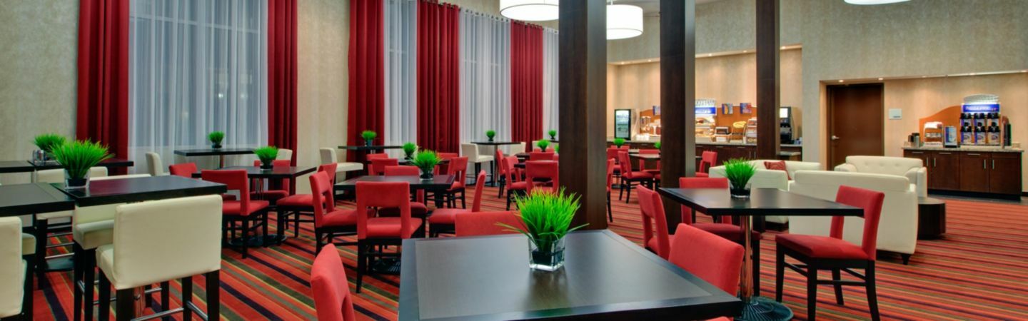Holiday Inn Express Hotel & Suites Chatham South By Ihg Esterno foto